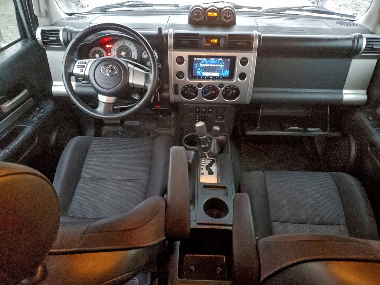 2007 TOYOTA FJ CRUISER photo 22