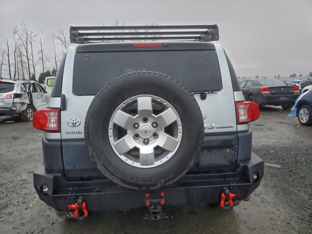 2007 TOYOTA FJ CRUISER photo 16