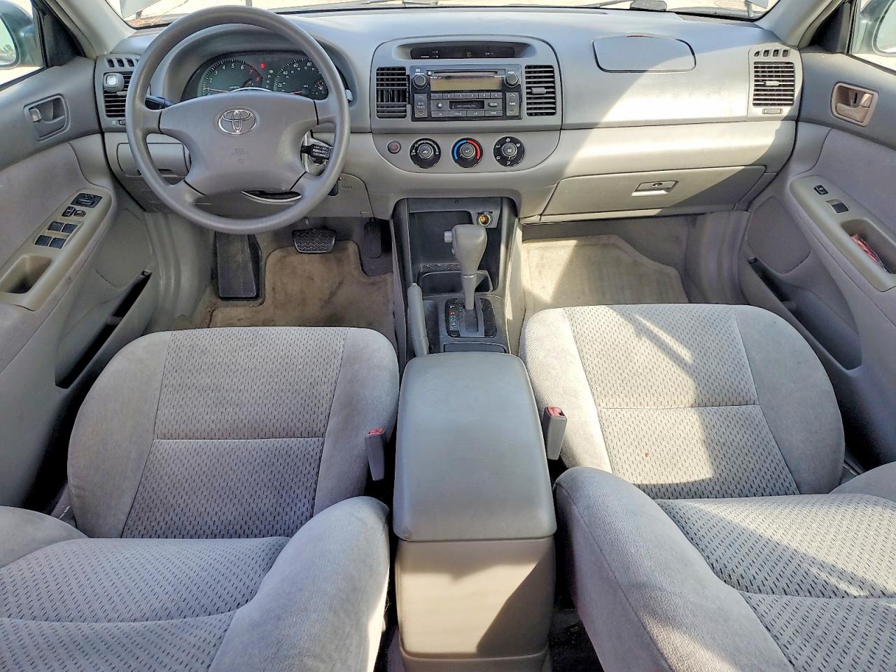 2003 TOYOTA CAMRY LE photo 15
