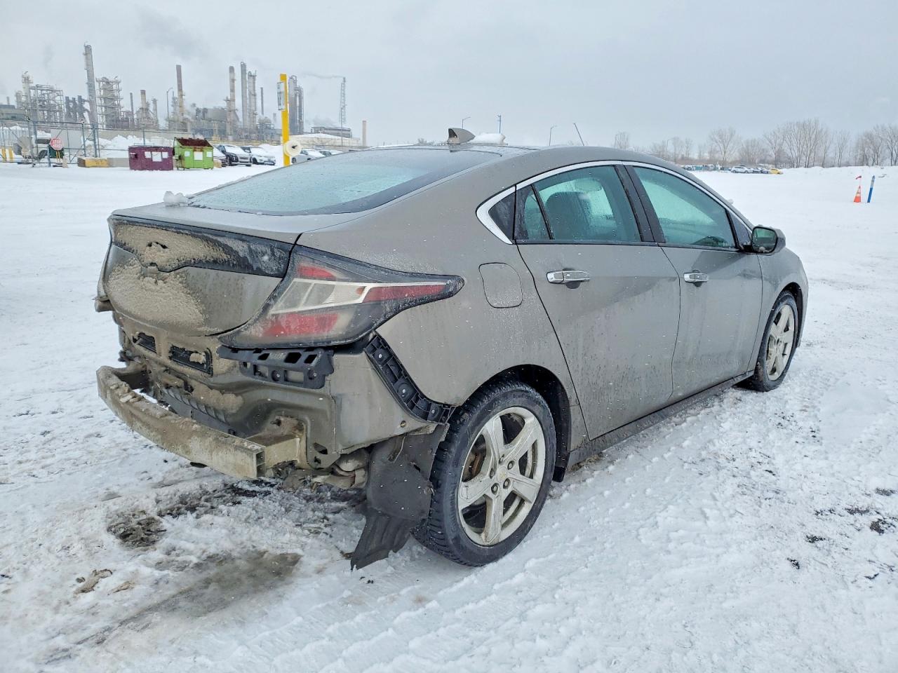 2017 CHEVROLET VOLT LT photo 3
