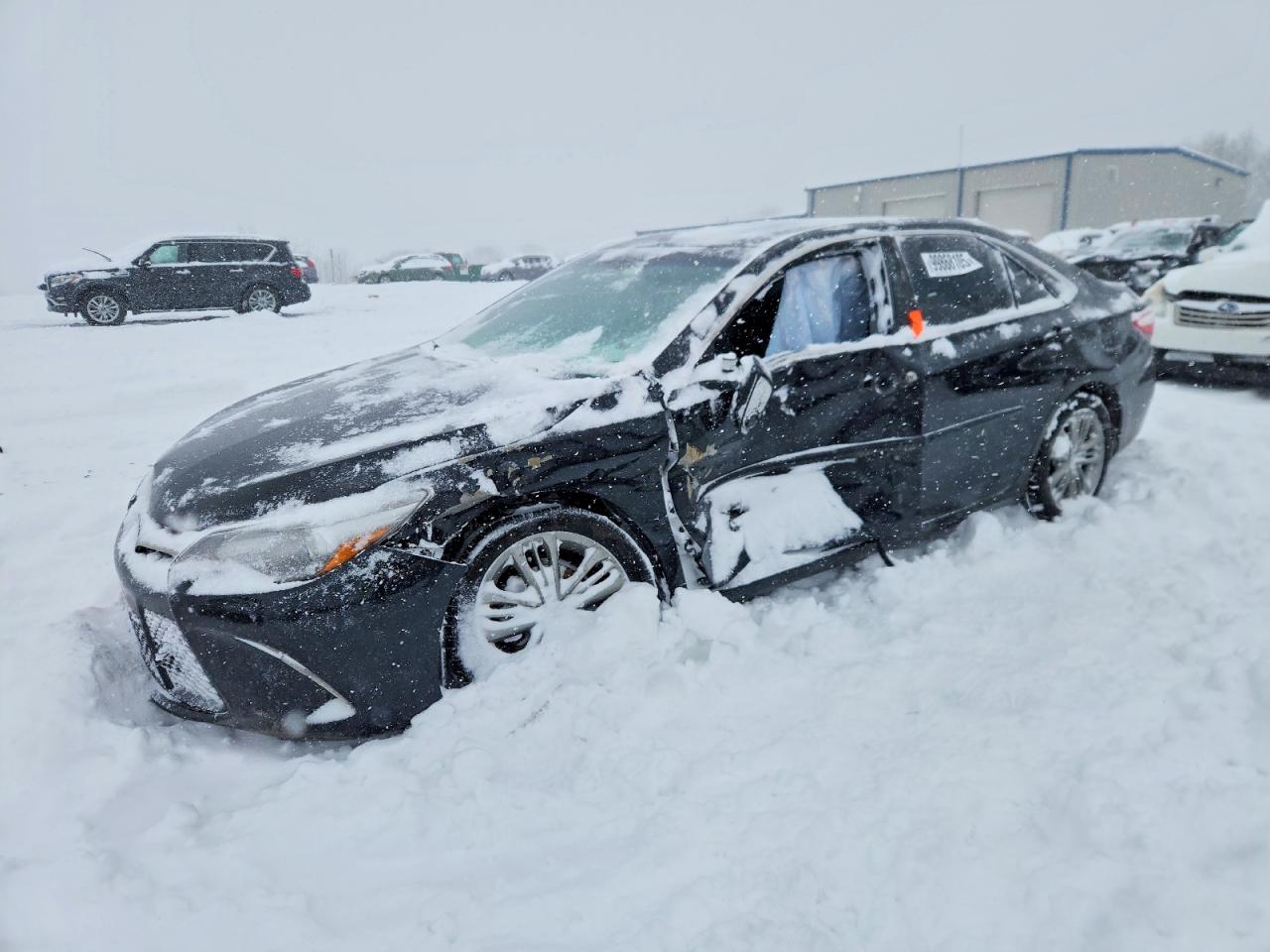 2015 TOYOTA CAMRY