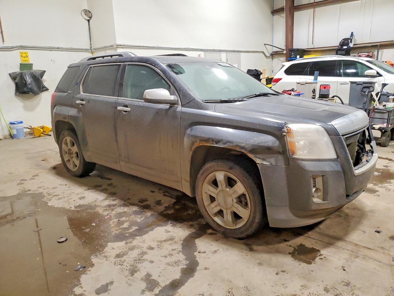 2015 GMC TERRAIN SLT photo 4