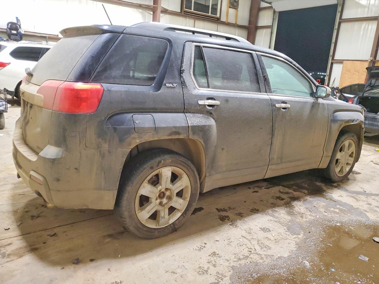 2015 GMC TERRAIN SLT photo 3