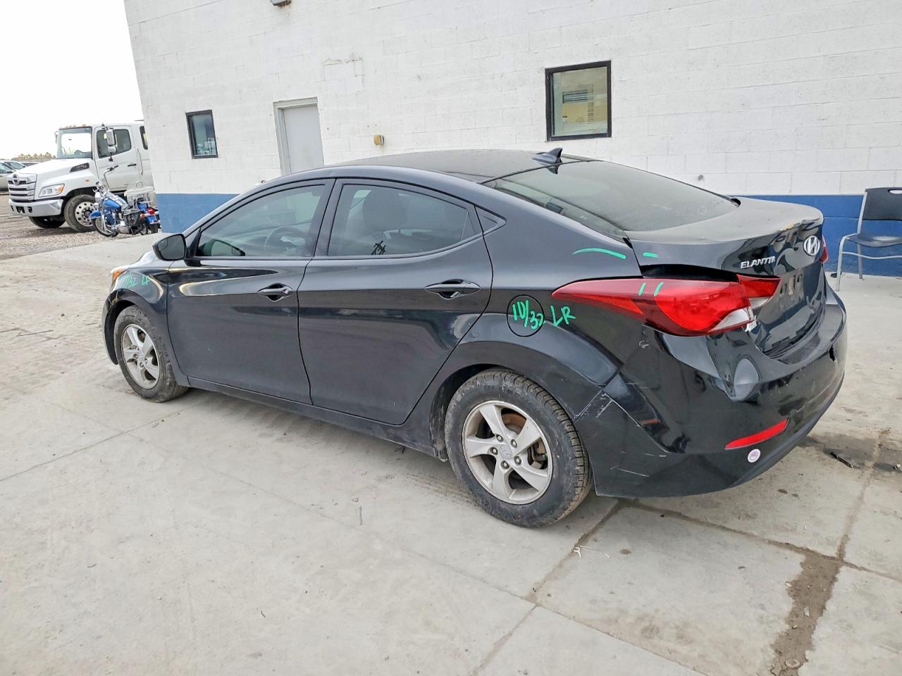 2014 HYUNDAI ELANTRA SE photo 2