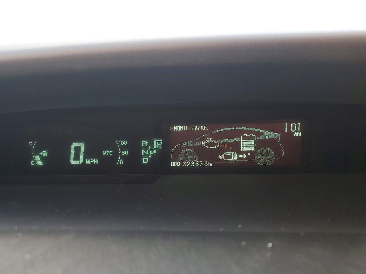 2010 TOYOTA PRIUS photo 9