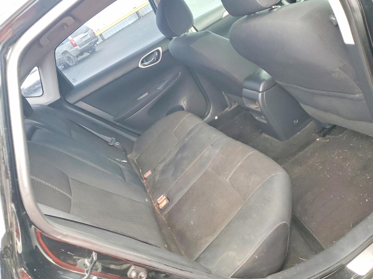 2014 NISSAN SENTRA S photo 10