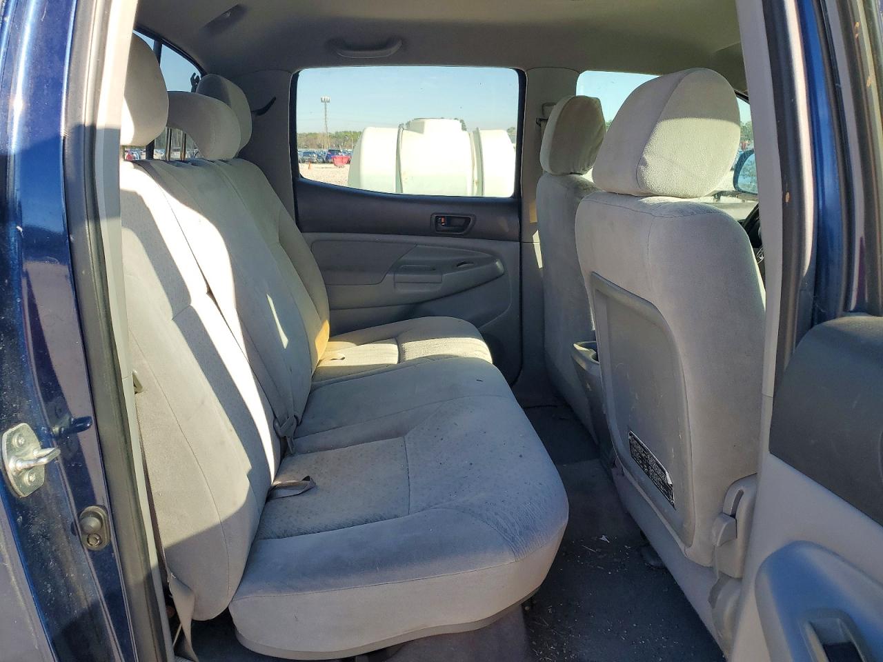 2005 TOYOTA TACOMA PRERUNNER V6 photo 10