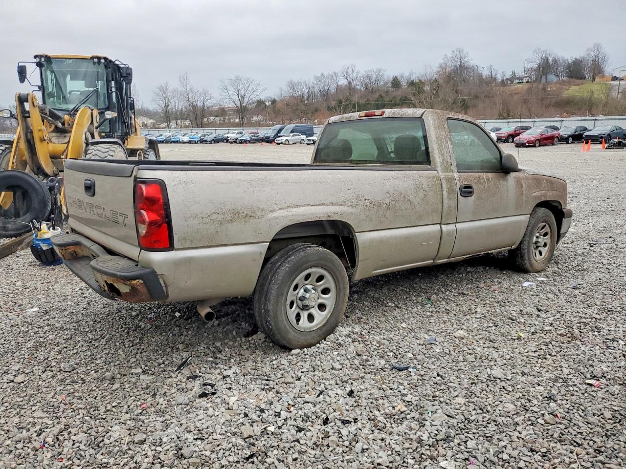2006 CHEVROLET SILVERADO C1500 photo 3