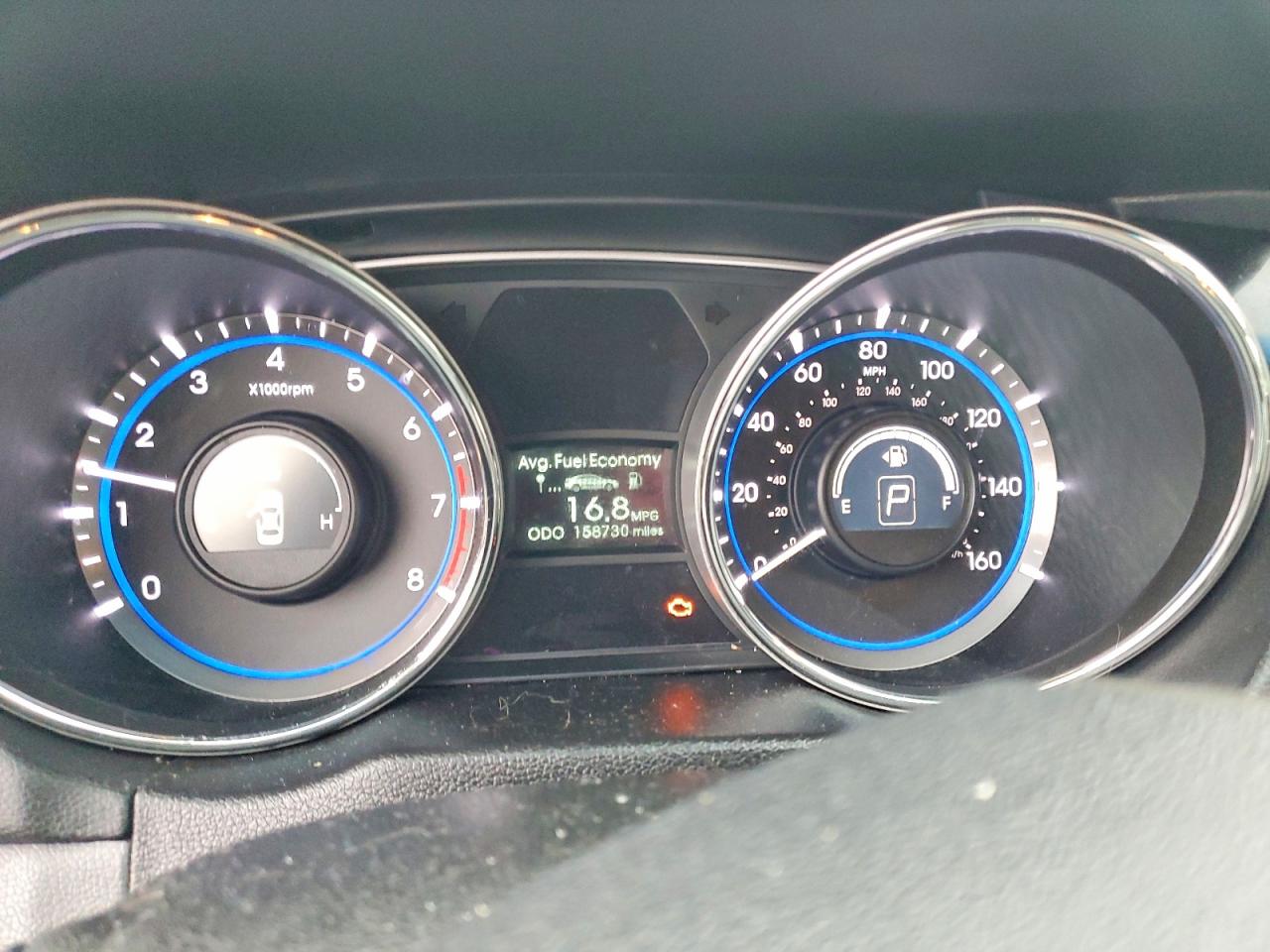 2013 HYUNDAI SONATA SE photo 9