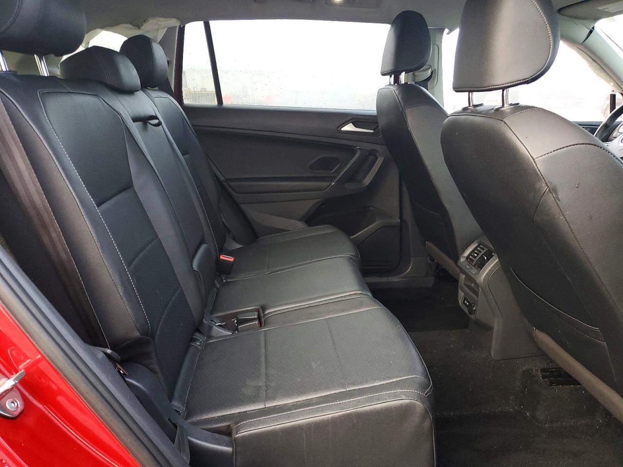 2020 VOLKSWAGEN TIGUAN SE photo 11
