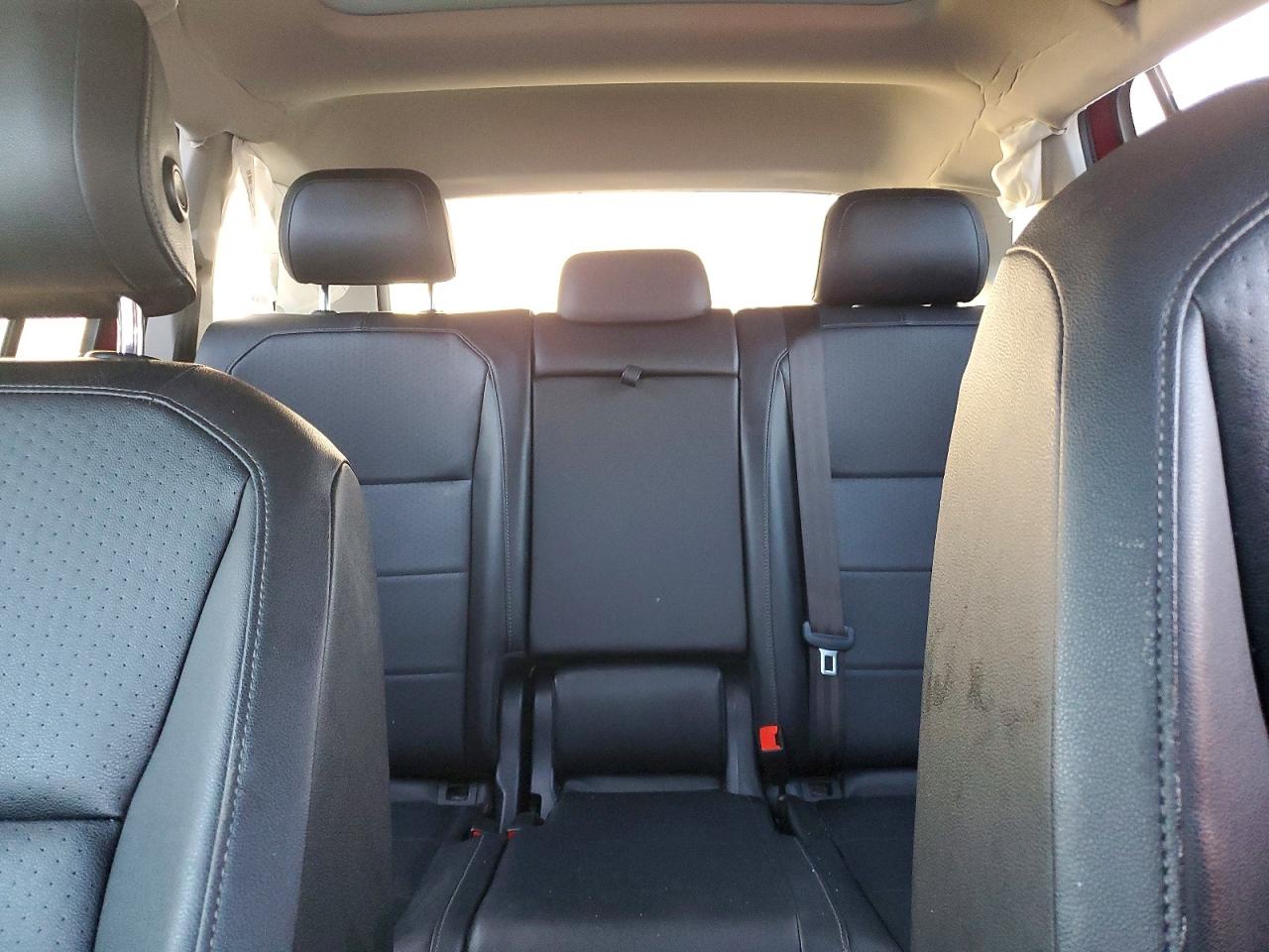 2020 VOLKSWAGEN TIGUAN SE photo 10