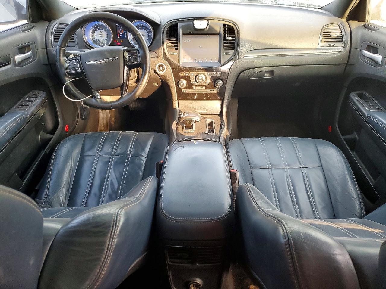 2014 CHRYSLER 300 S photo 8