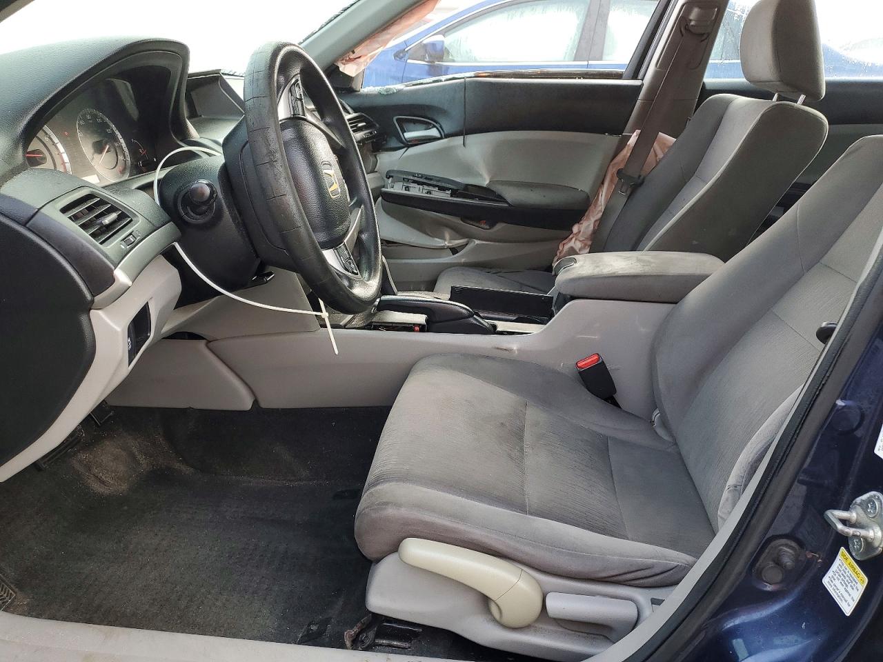 2012 HONDA ACCORD LX photo 7