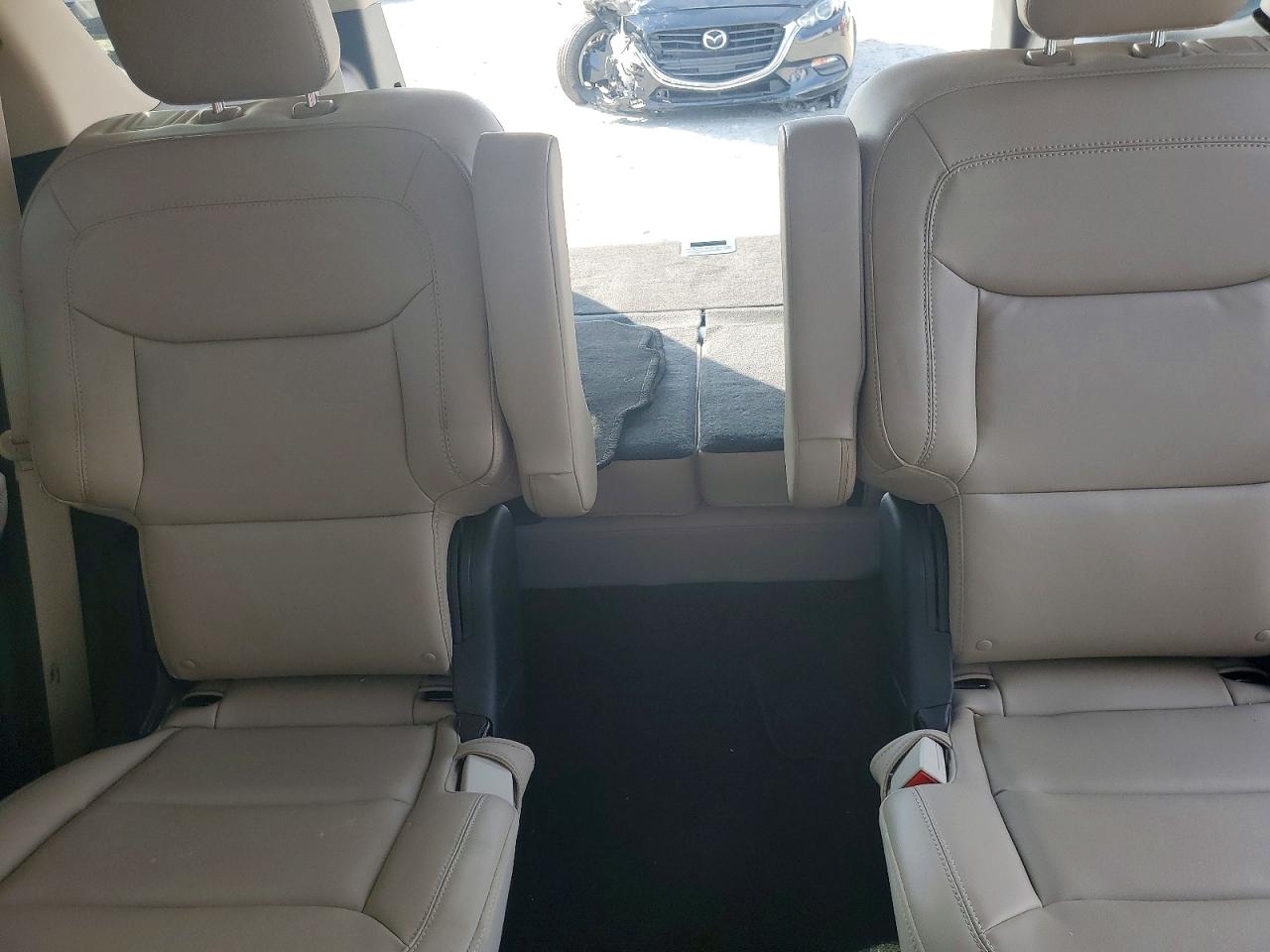 2023 FORD EXPLORER XLT photo 10