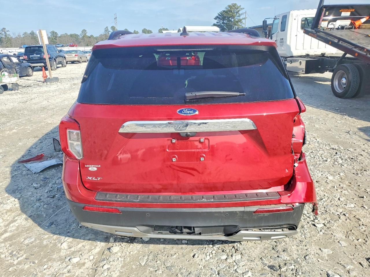 2023 FORD EXPLORER XLT photo 6