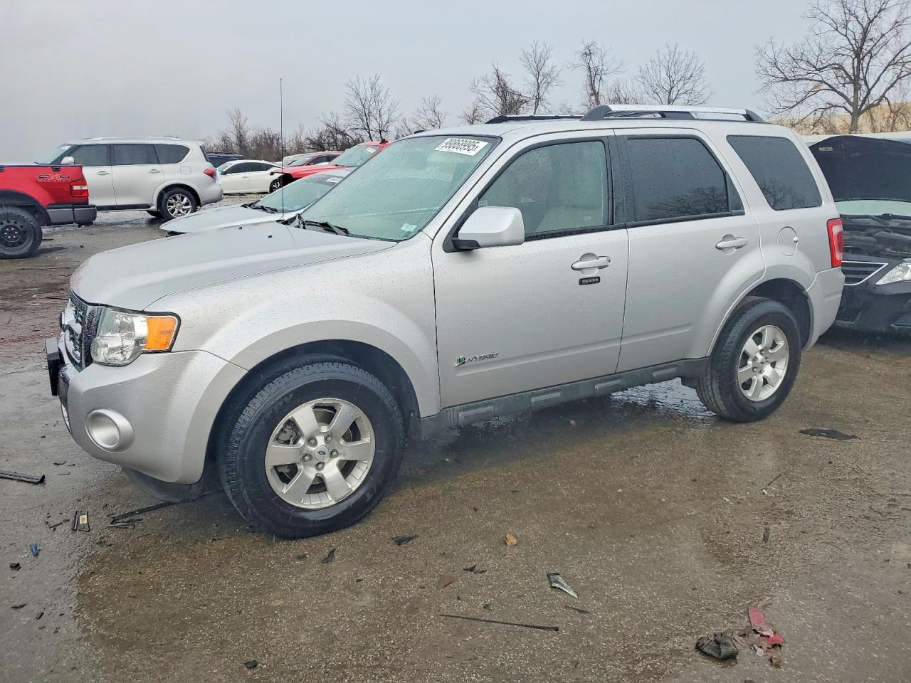 2010 FORD ESCAPE