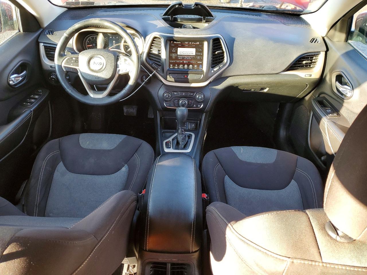 2014 JEEP CHEROKEE LATITUDE photo 8
