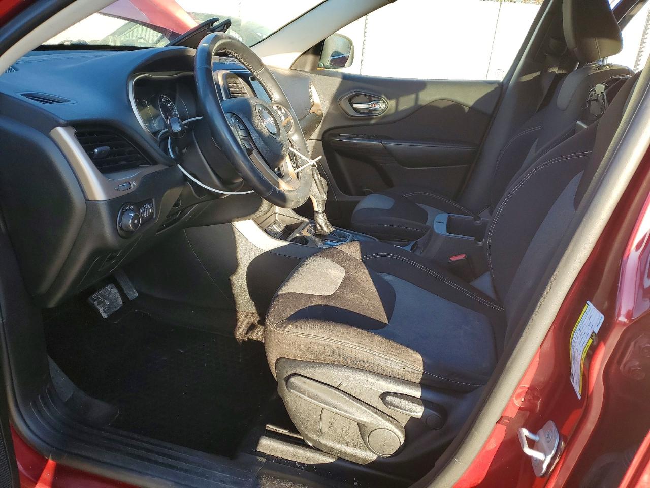 2014 JEEP CHEROKEE LATITUDE photo 7
