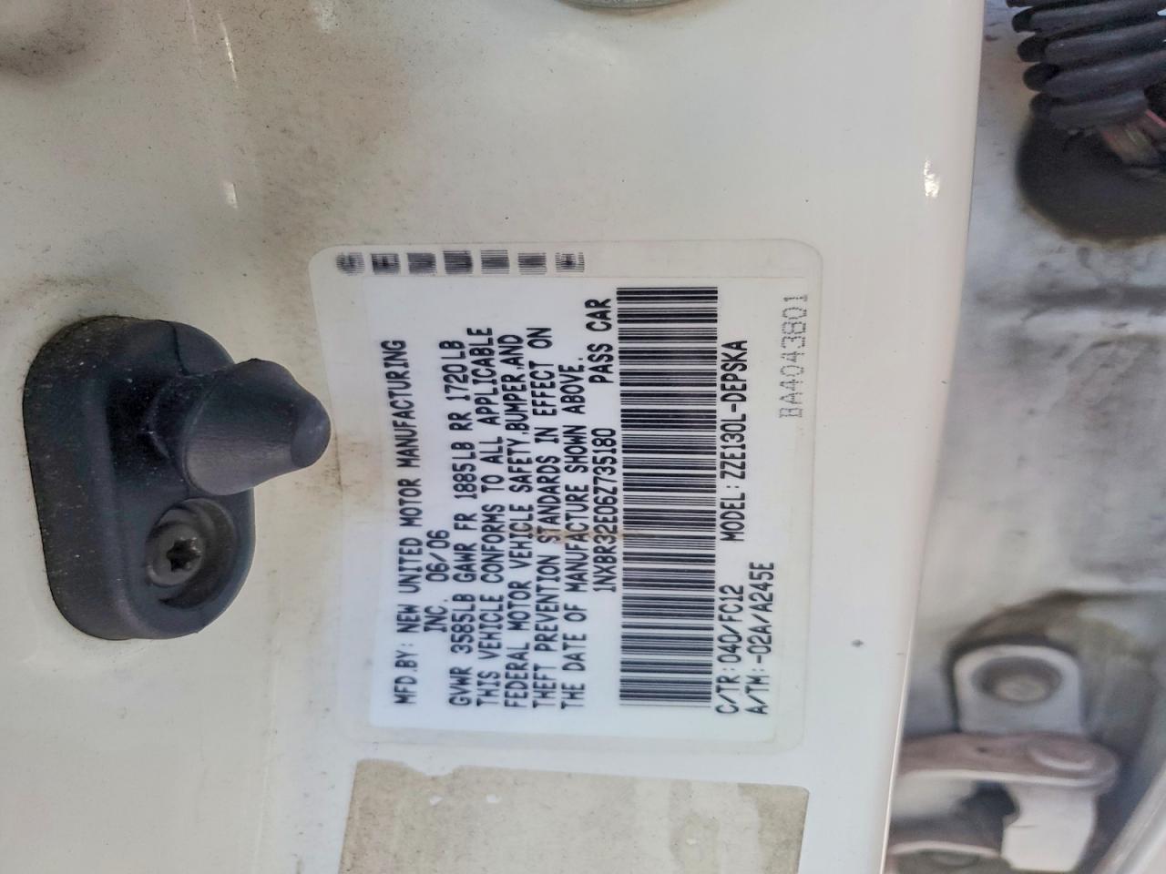 2006 TOYOTA COROLLA CE photo 12
