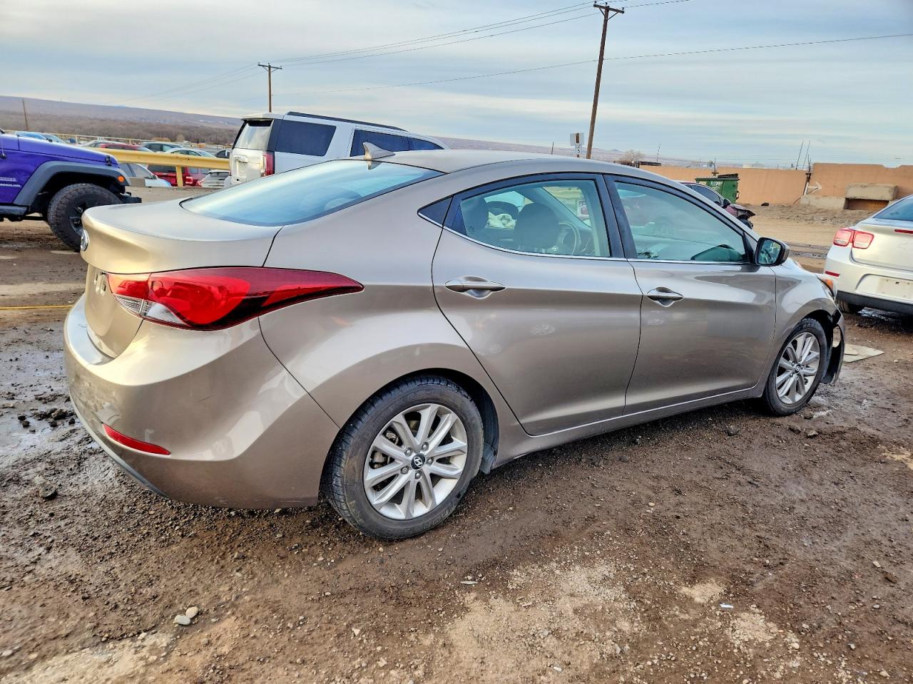 2015 HYUNDAI ELANTRA SE photo 3