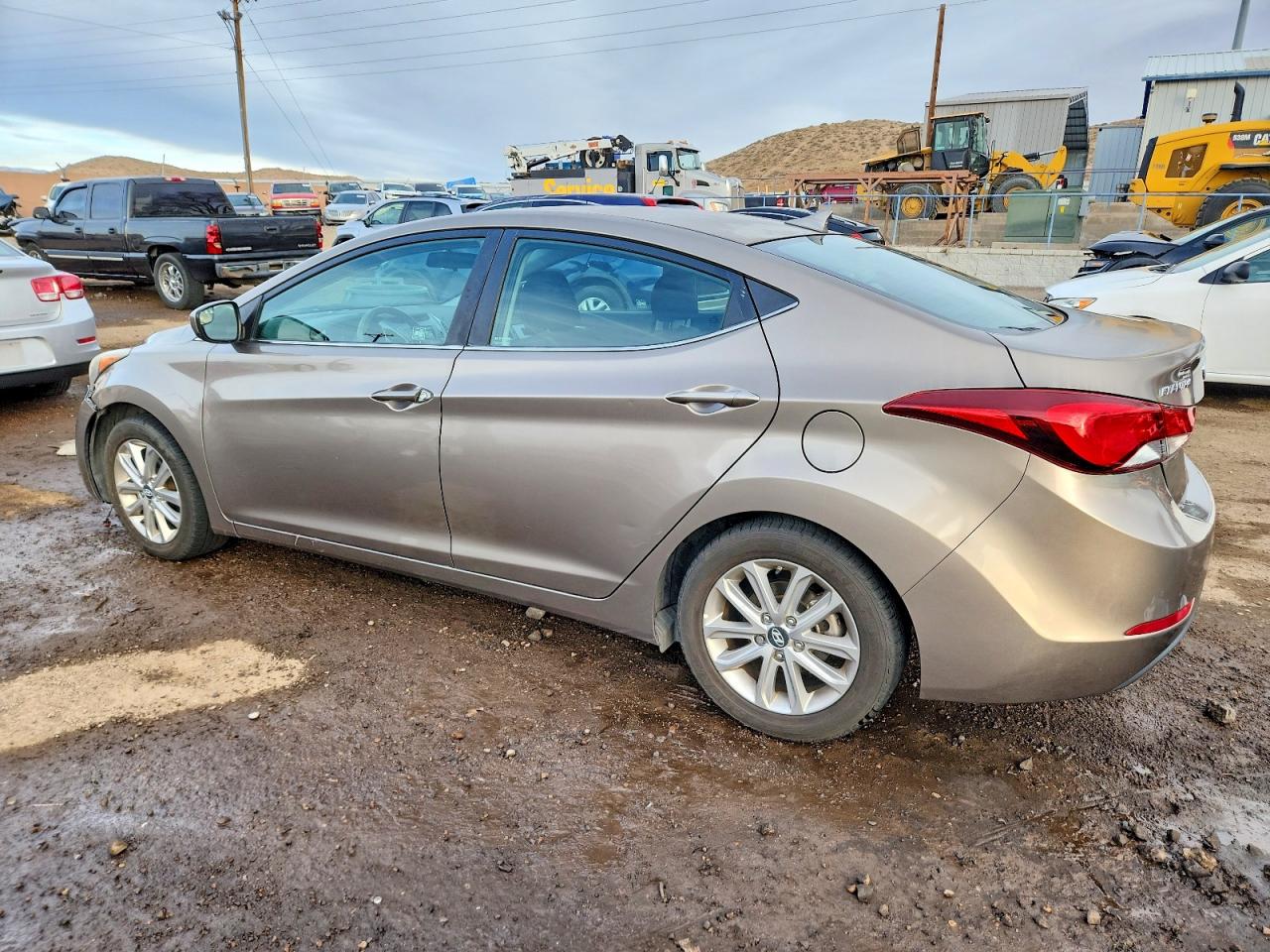 2015 HYUNDAI ELANTRA SE photo 2