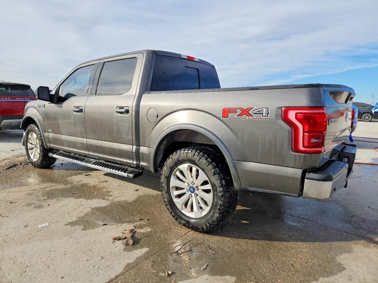 2015 FORD F150 SUPERCREW photo 2
