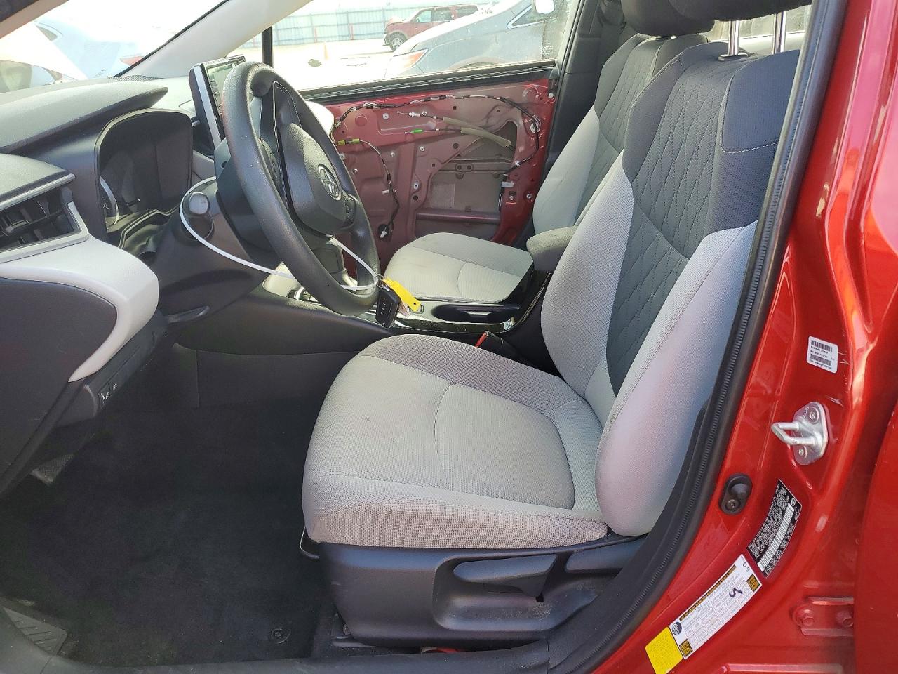 2020 TOYOTA COROLLA LE photo 7
