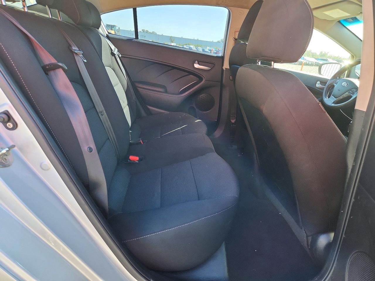2018 KIA FORTE LX photo 10