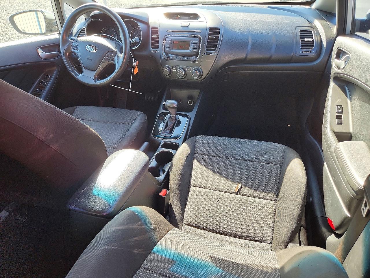 2018 KIA FORTE LX photo 8