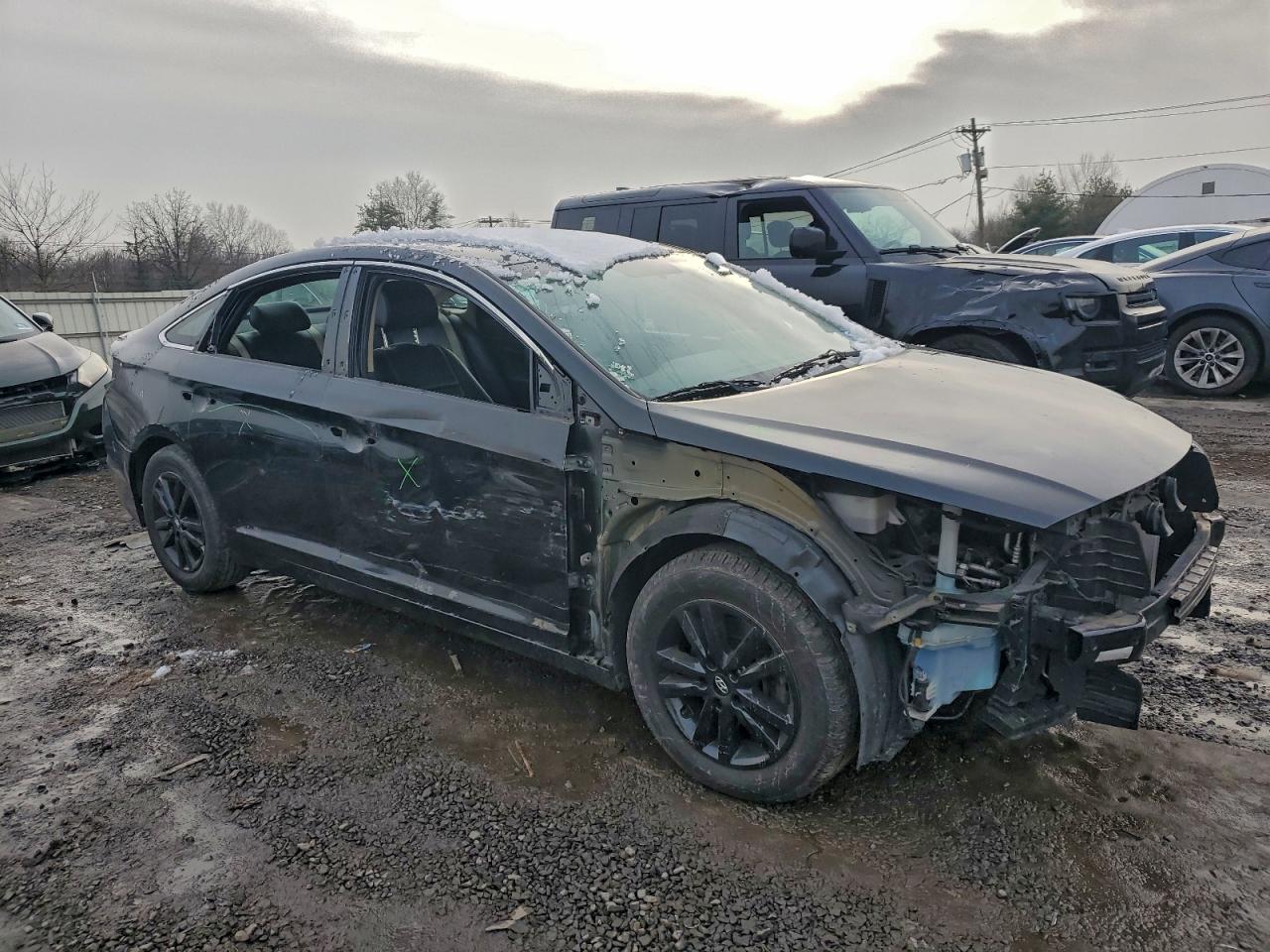 2017 HYUNDAI SONATA SE photo 4