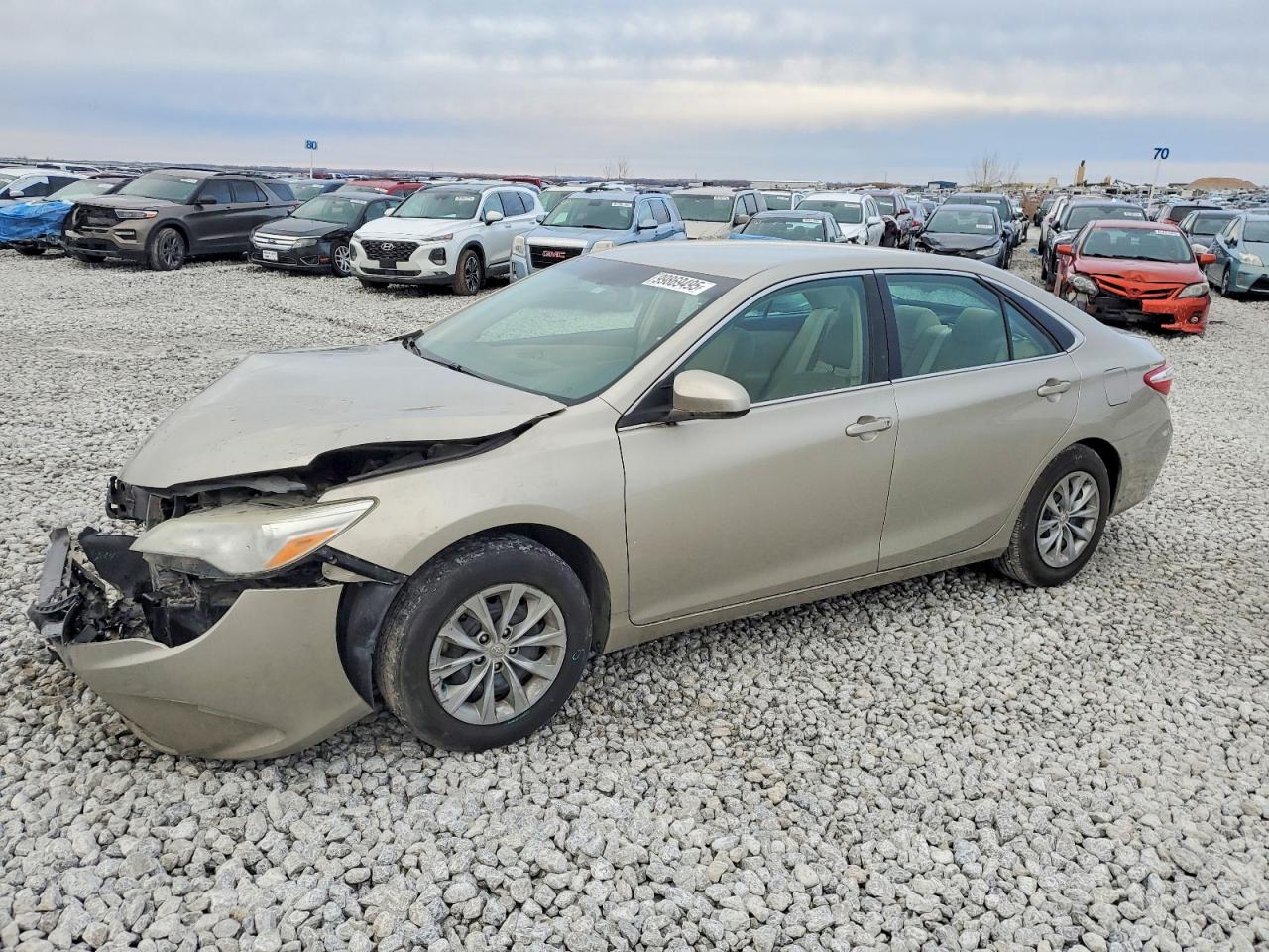 2017 TOYOTA CAMRY LE photo 2