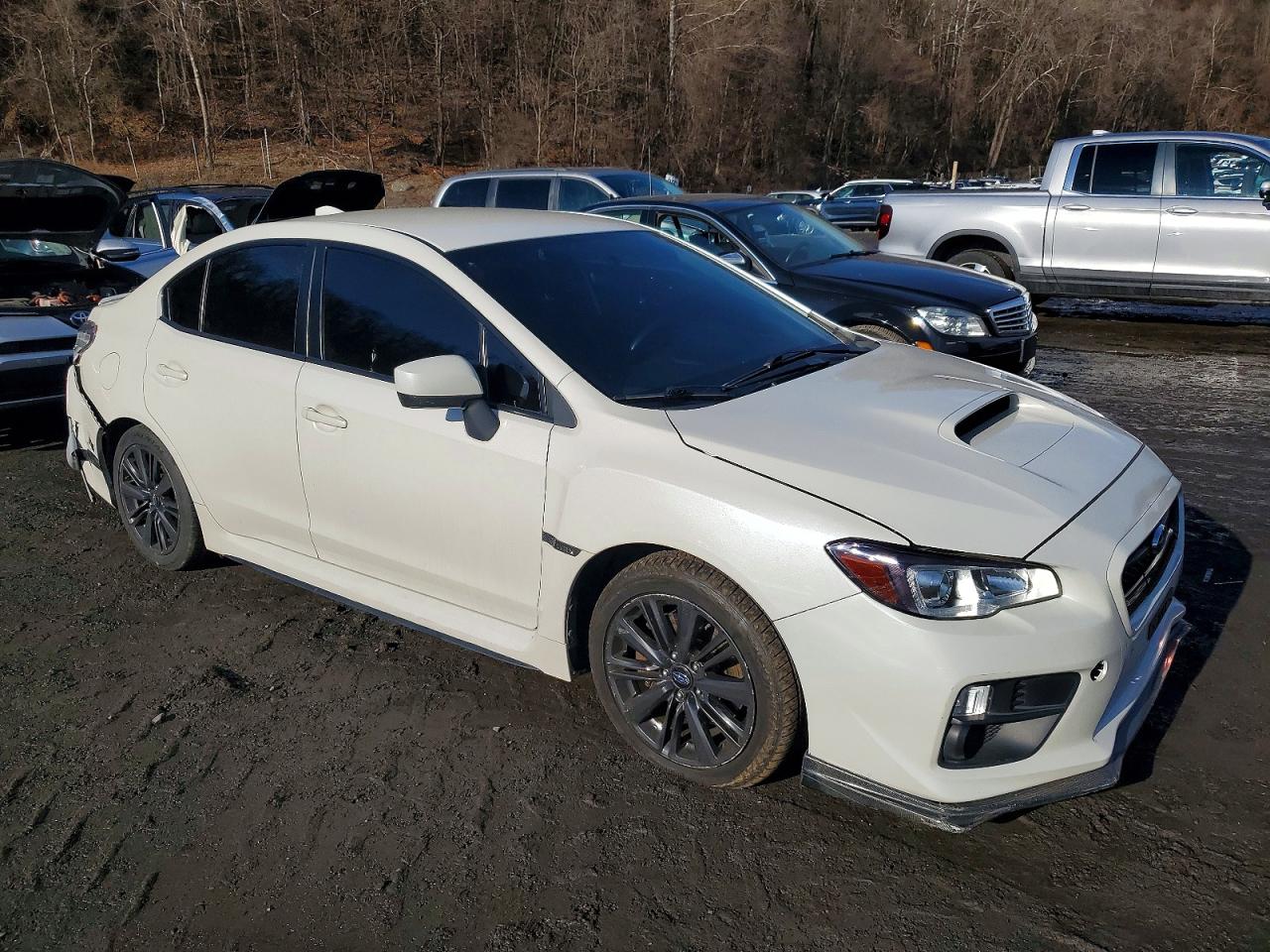 2017 SUBARU WRX photo 4