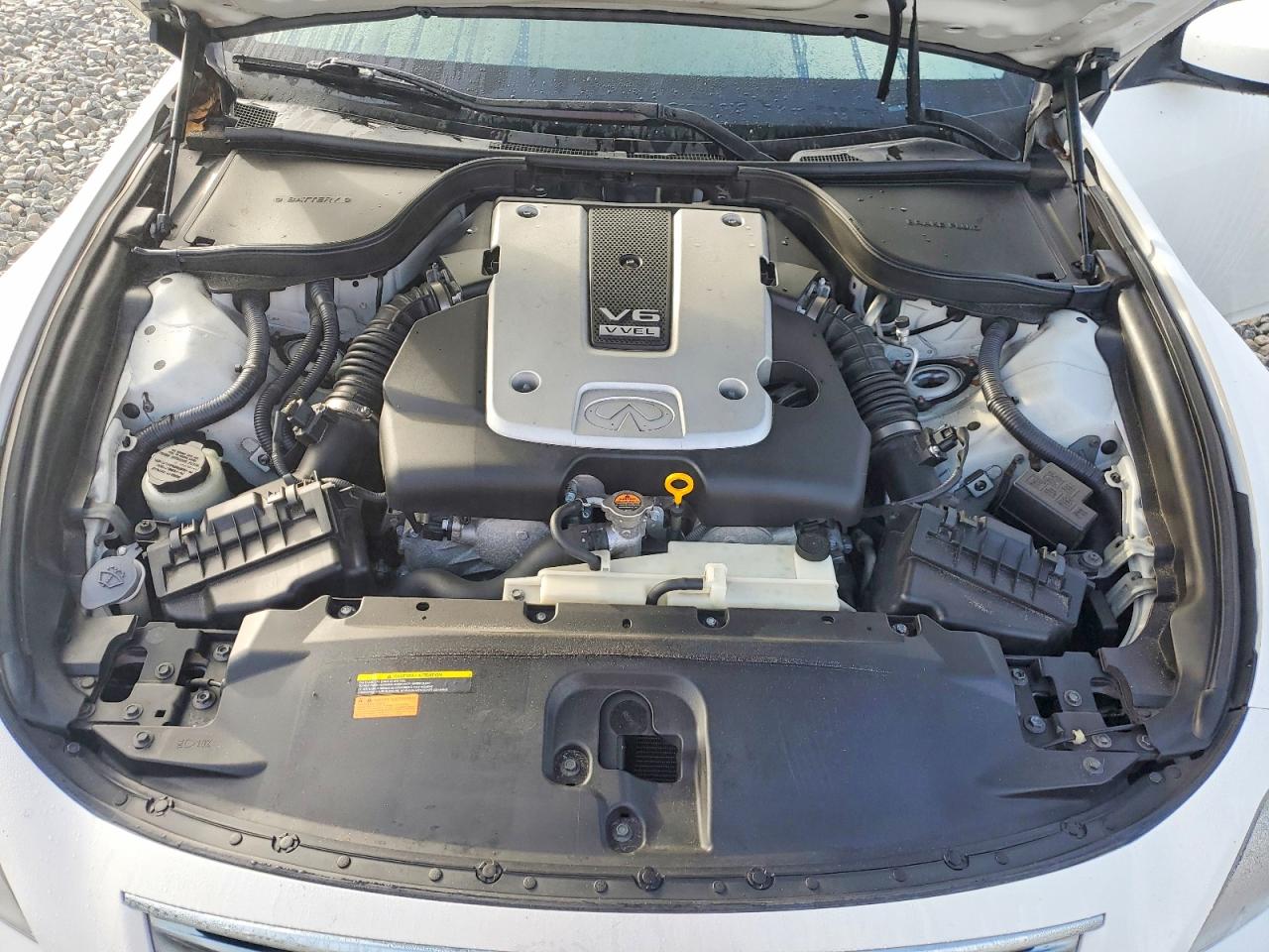 2013 INFINITI G37 SPORT photo 11