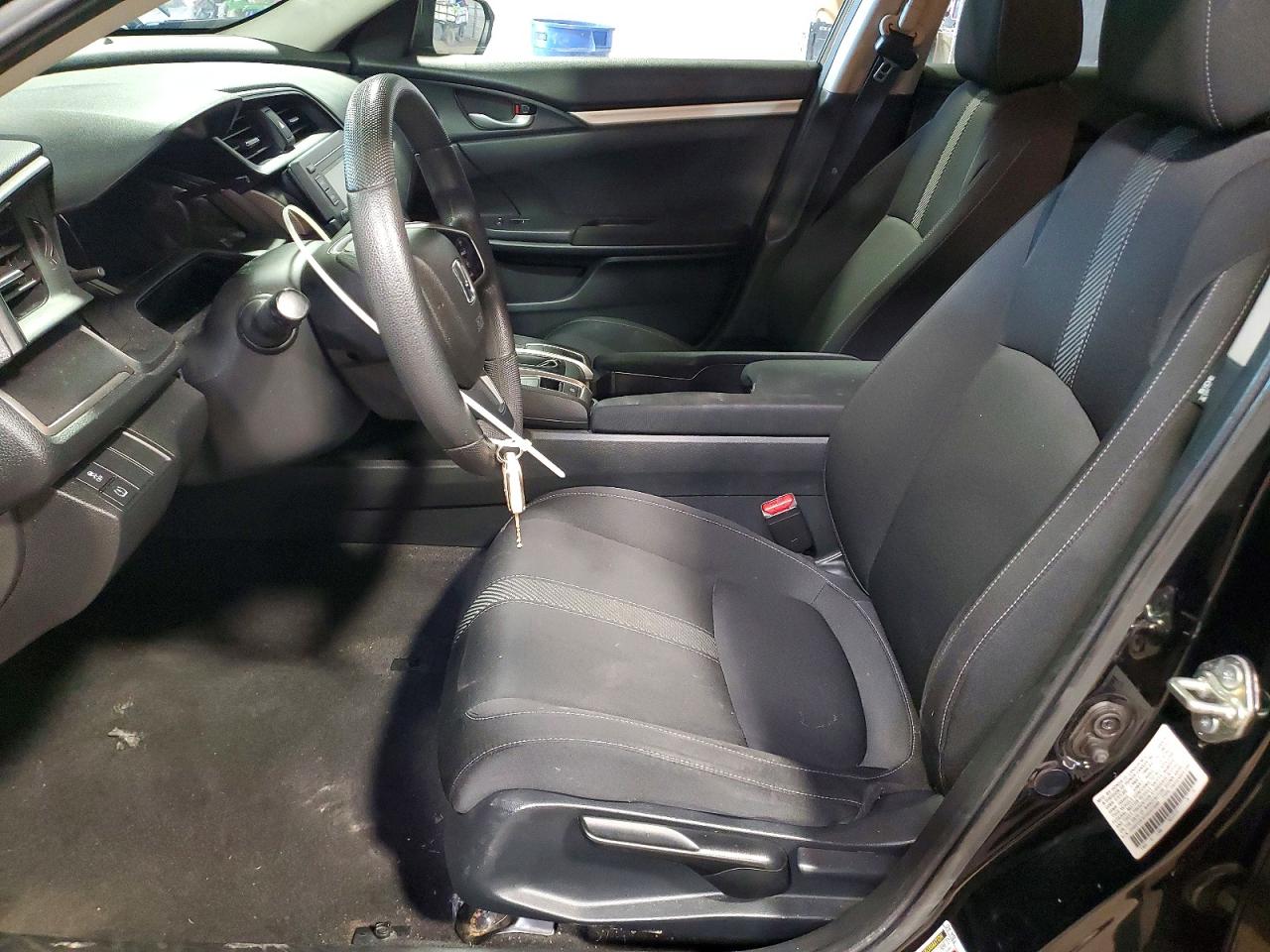 2017 HONDA CIVIC LX photo 7