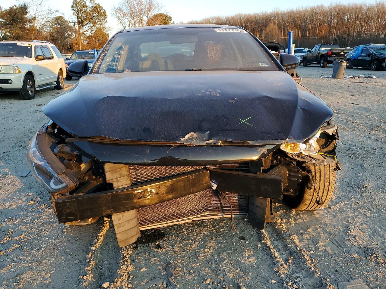 2017 HYUNDAI ELANTRA SE photo 5