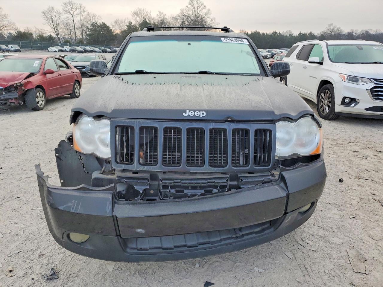 2010 JEEP GRAND CHEROKEE LAREDO photo 5
