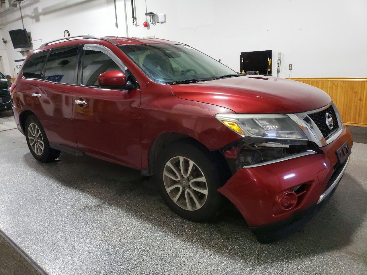 2013 NISSAN PATHFINDER S photo 4