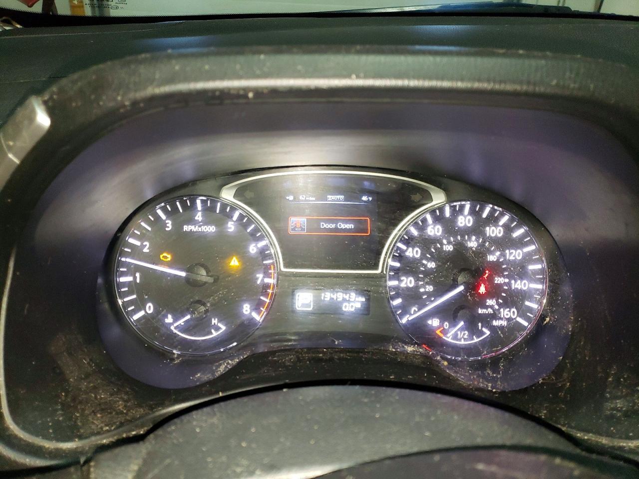 2013 NISSAN PATHFINDER S photo 9