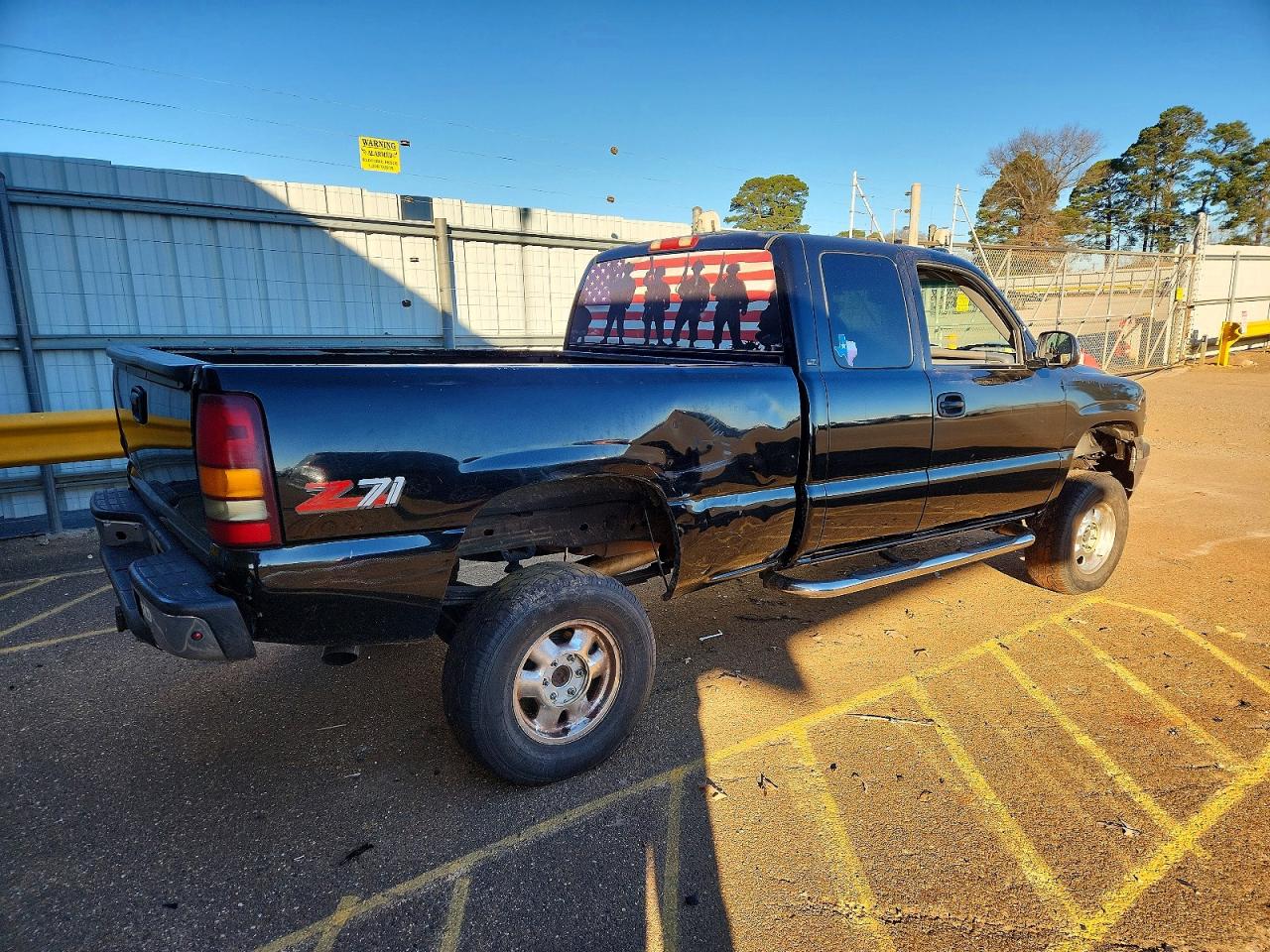 2000 CHEVROLET SILVERADO K1500 photo 3