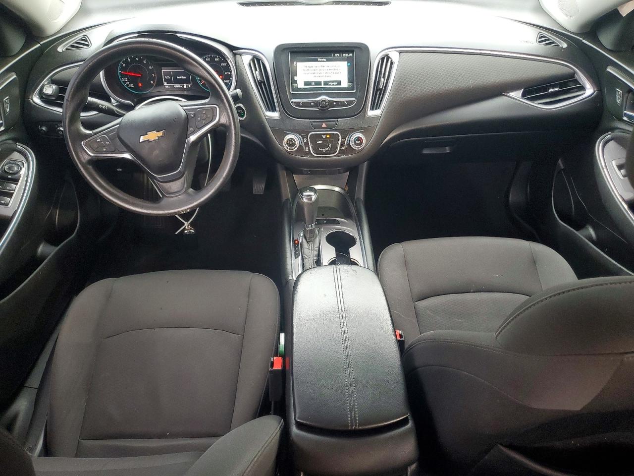 2018 CHEVROLET MALIBU LT photo 8