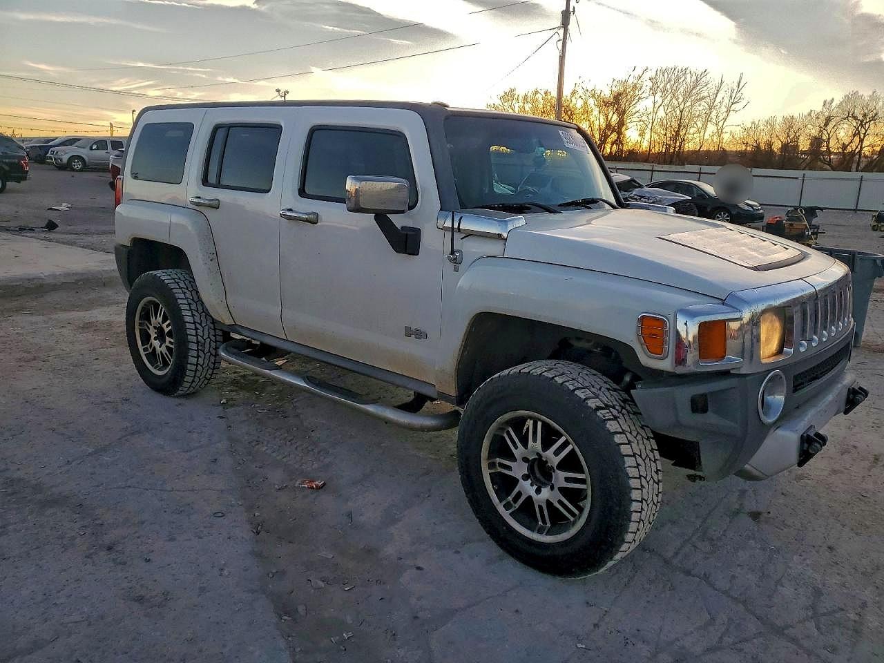 2008 HUMMER H3 photo 4