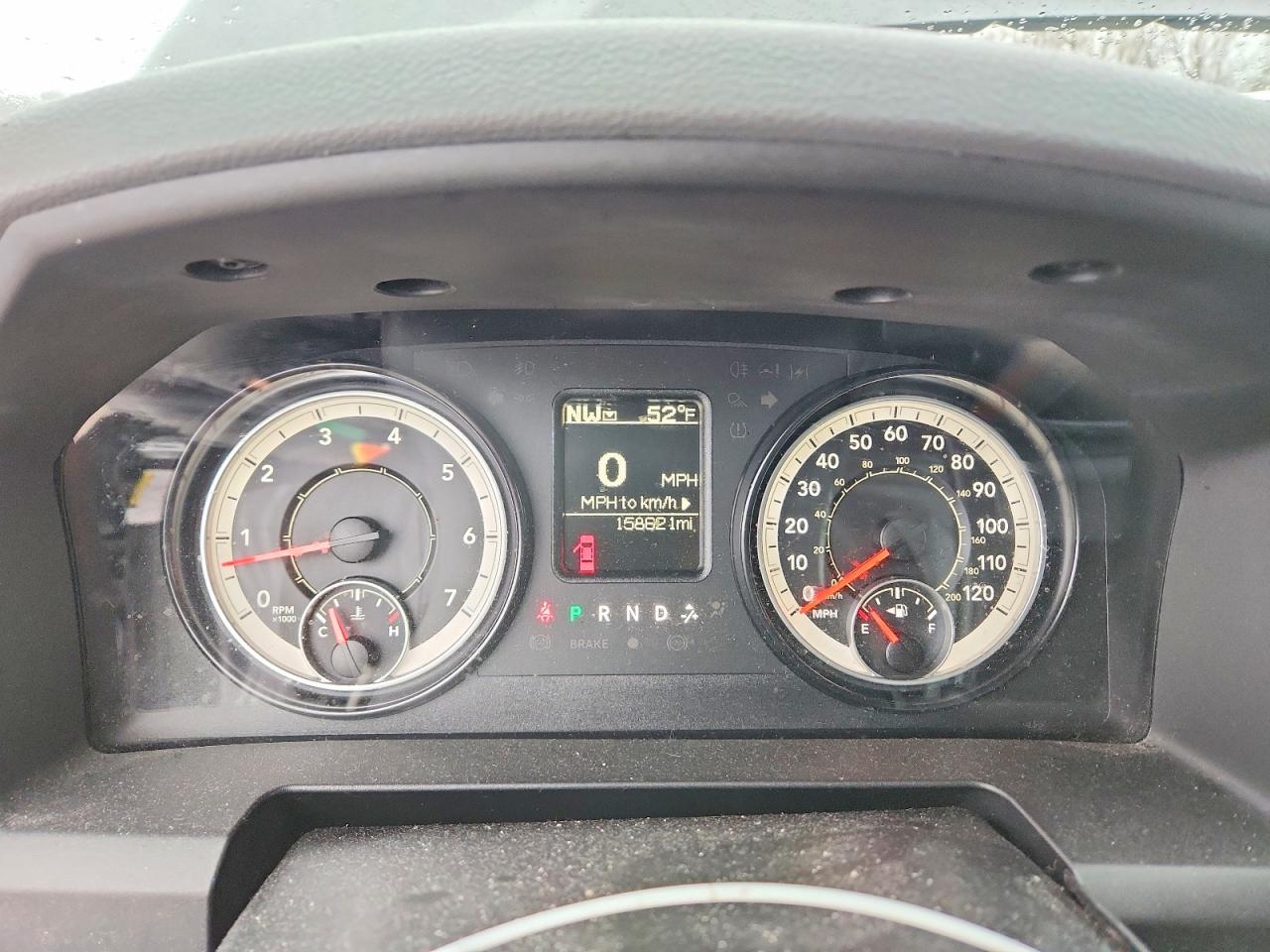 2016 RAM 2500 SLT photo 9