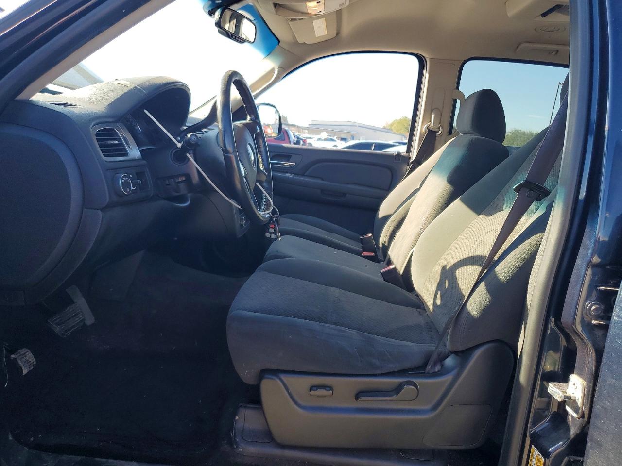 2007 CHEVROLET TAHOE C1500 photo 7