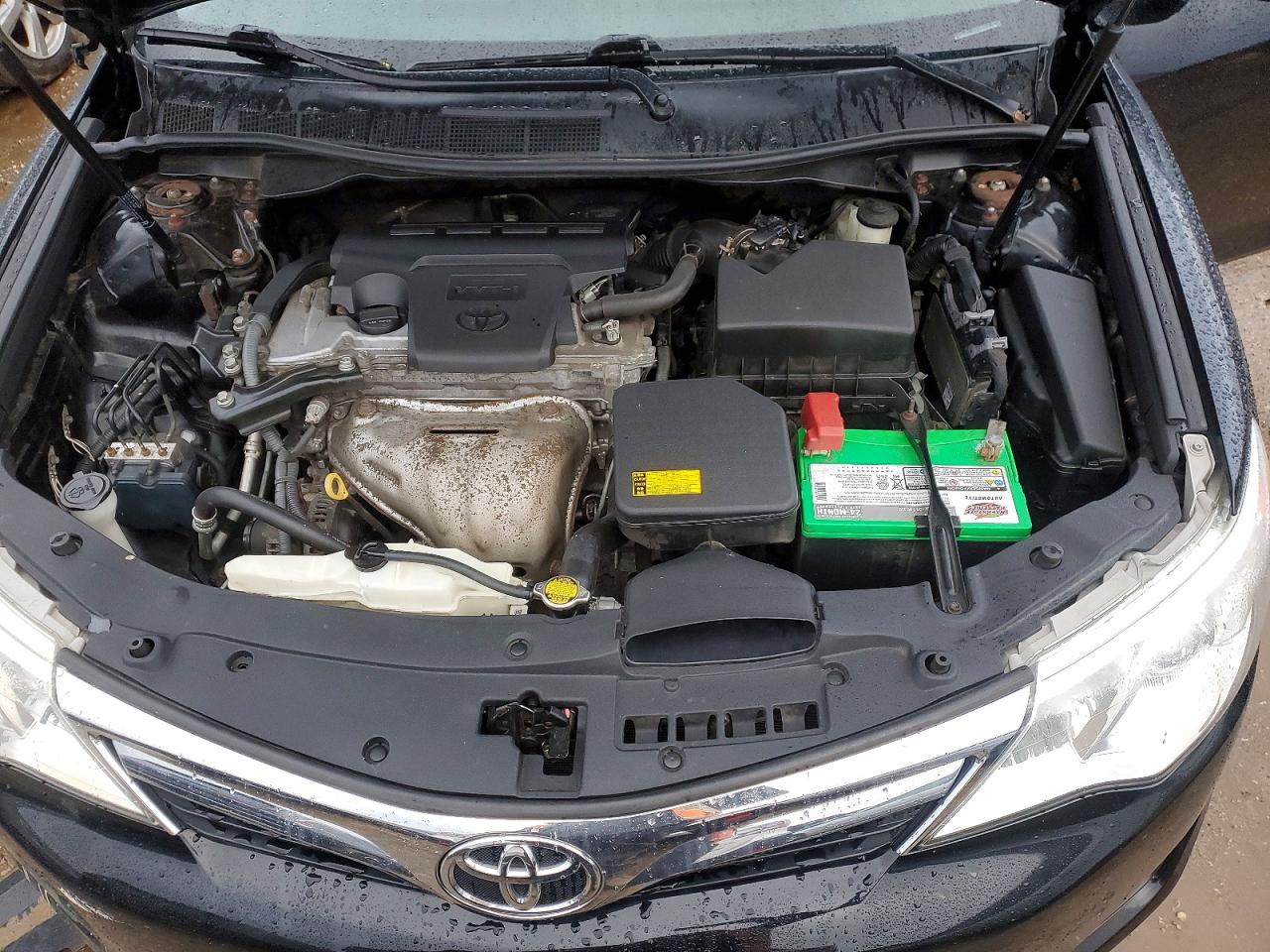 2013 TOYOTA CAMRY L photo 11
