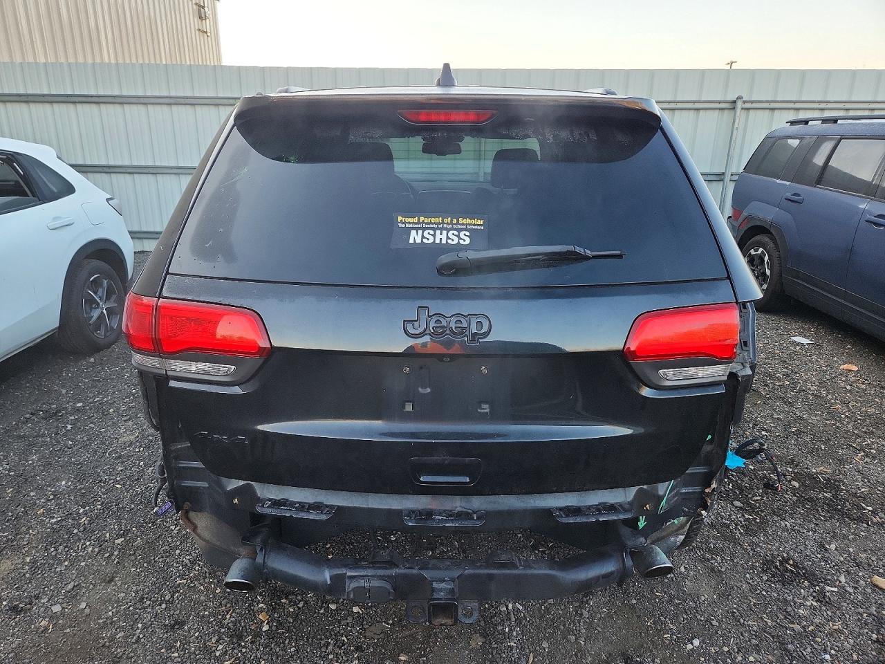 2015 JEEP GRAND CHEROKEE LAREDO photo 11