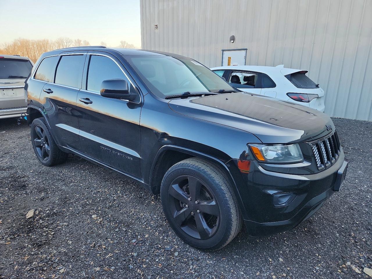 2015 JEEP GRAND CHEROKEE LAREDO photo 7