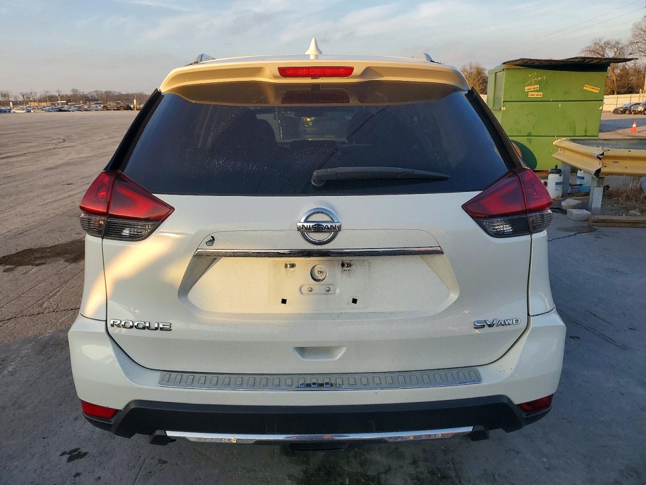2018 NISSAN ROGUE S photo 6