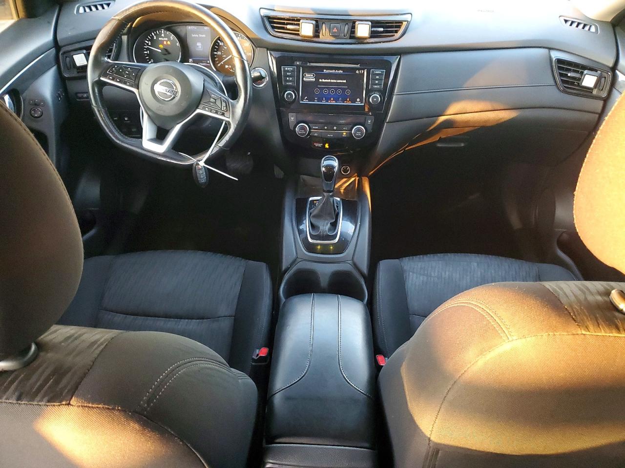 2018 NISSAN ROGUE S photo 8