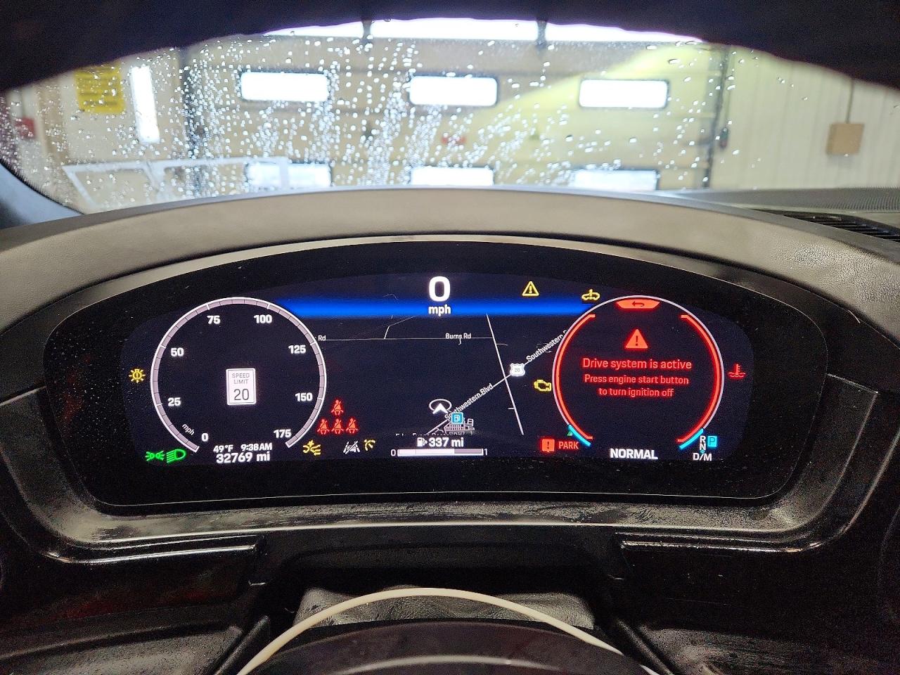 2024 PORSCHE CAYENNE photo 17
