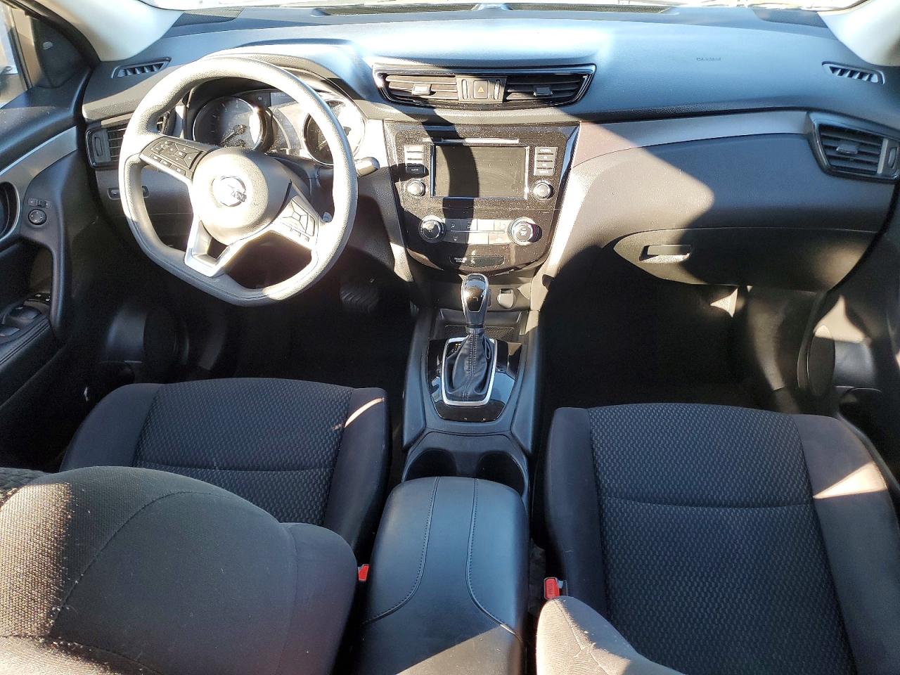 2019 NISSAN ROGUE SPORT S photo 22